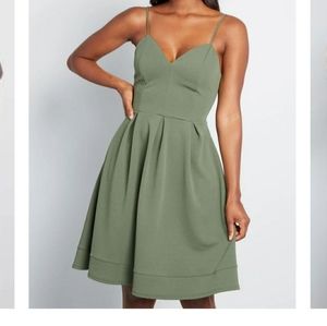 Modcloth Green Dress
